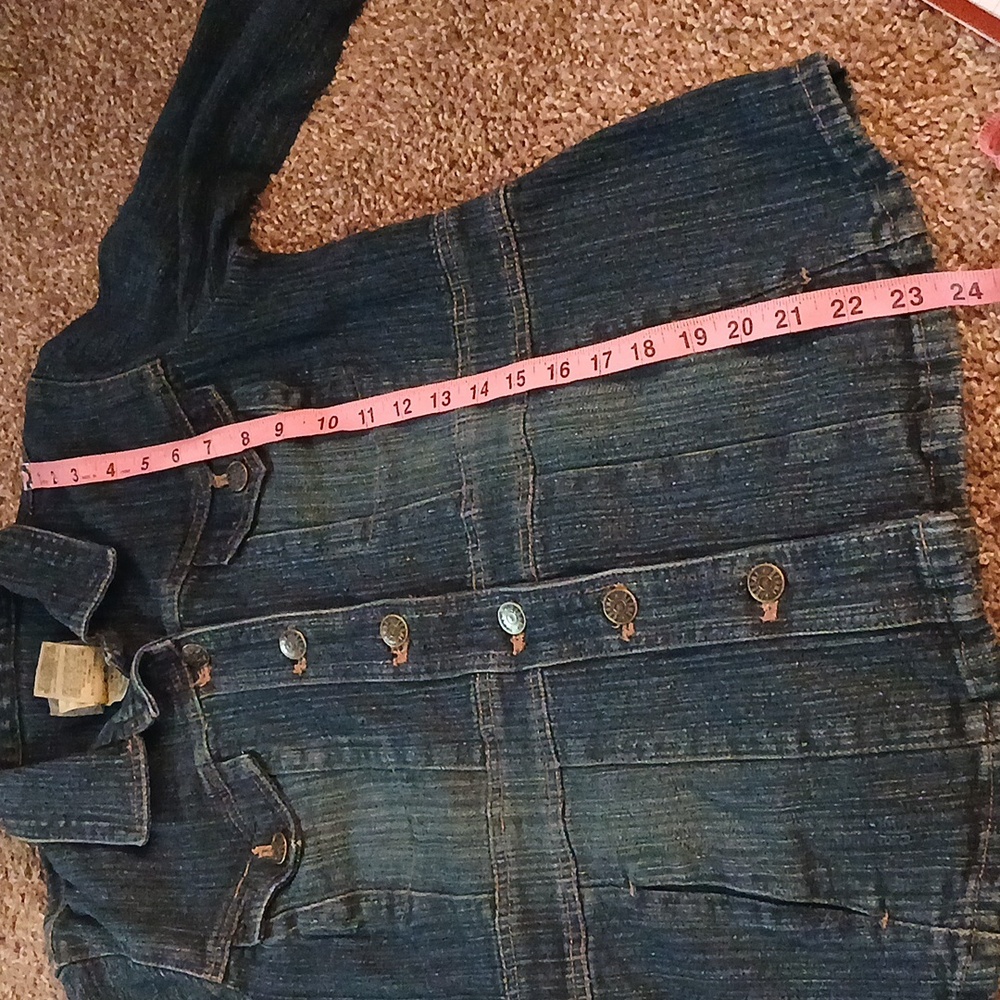 Bernie dark denim jean jacket size small - Picture 13 of 15